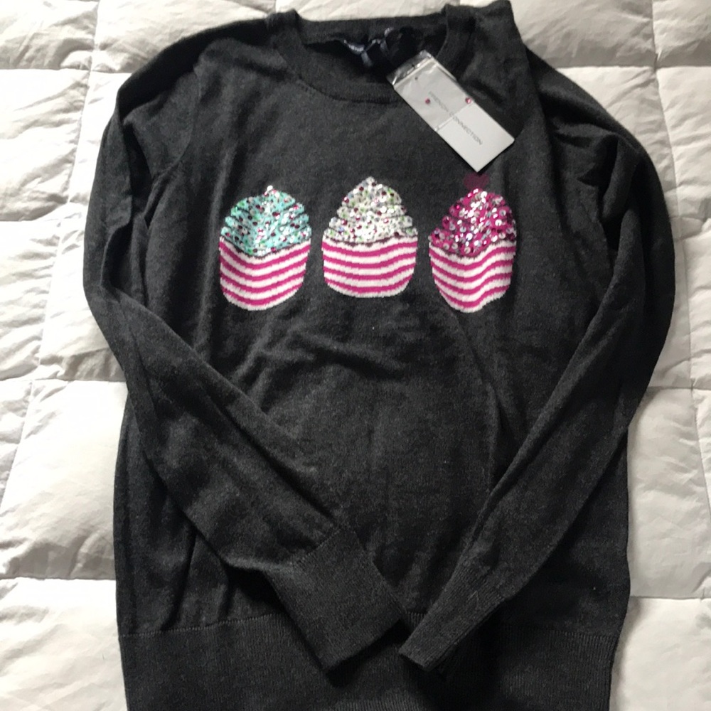 Cupcake sweater